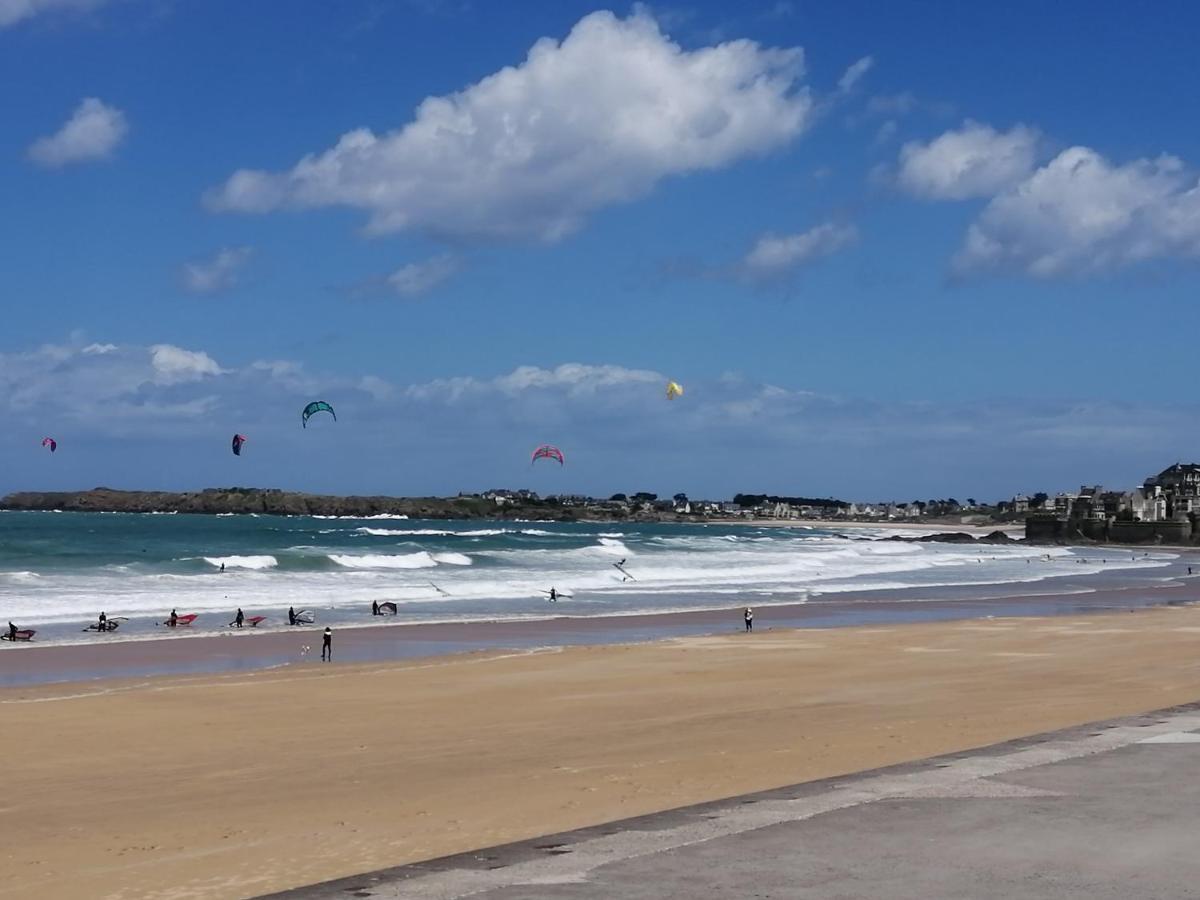 Appartement Saint-Malo 800M De La Plage エクステリア 写真