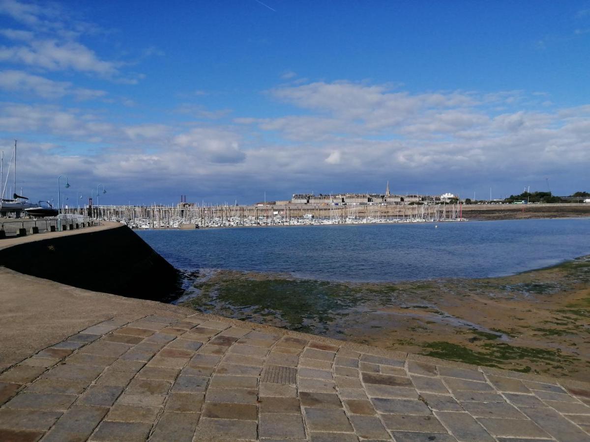 Appartement Saint-Malo 800M De La Plage エクステリア 写真